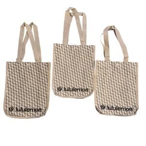 Lululemon Reusable Shopping Gift Bags Mini Set of 3 With Logo  '25 Holiday
